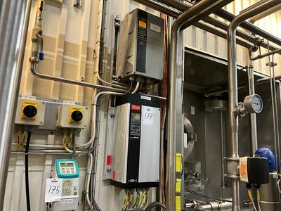 Overview picture of Danfoss VLT Frequency converter (2x)